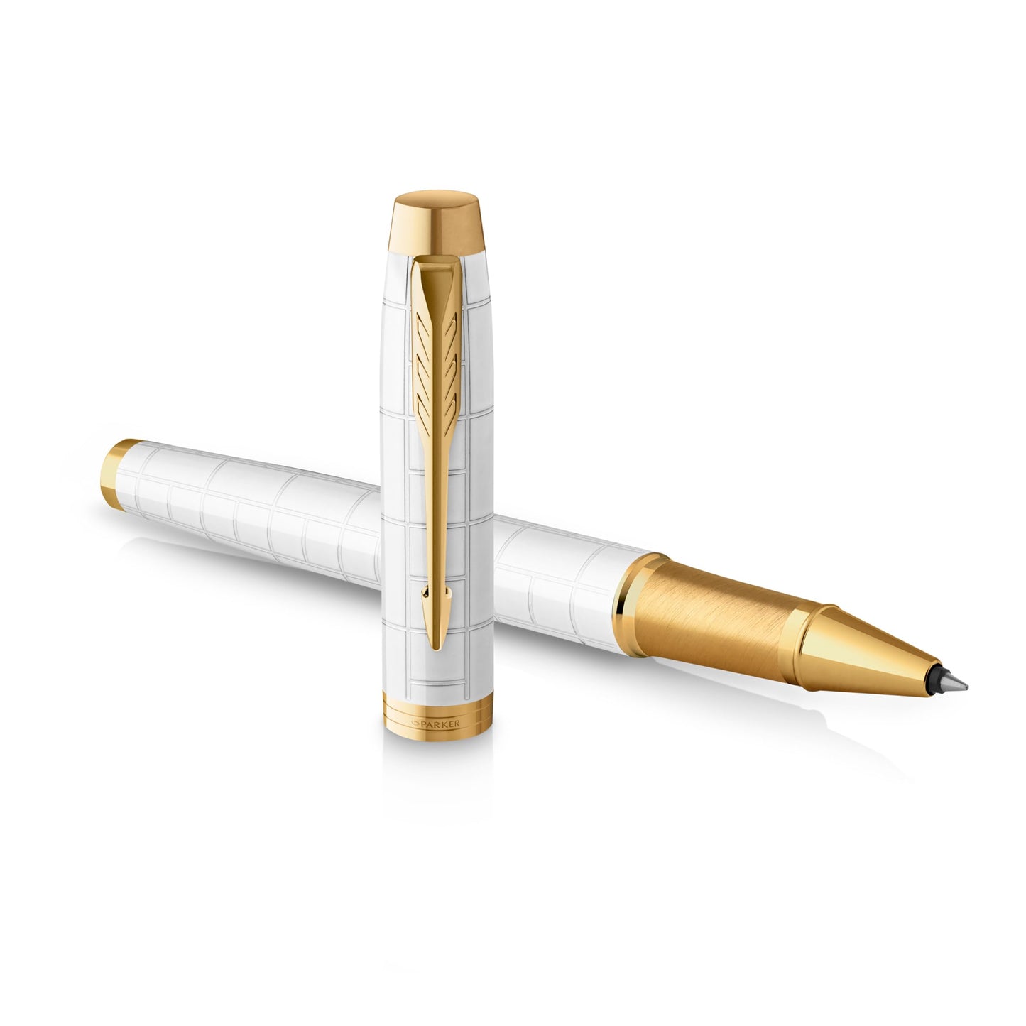 Coffret Parker IM Duo | Stylo Plume, stylo bille et étui à Stylo | Finition acier inoxydable avec garnitures chromées | Pointe moyenne | Recharges d’encre bleue | Le cadeau de fin d’études idéal