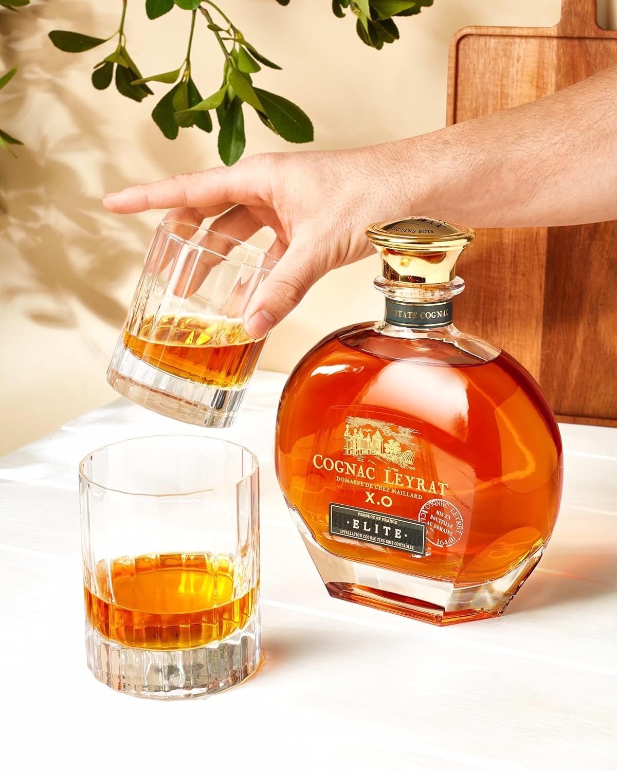 Leyrat, Coffret Cognac XO Elite carafe 70cl, 40% alc, Single Estate Cognac Cru Fins Bois, en coffret
Cognac Leyrat XO Elite servi en digestif